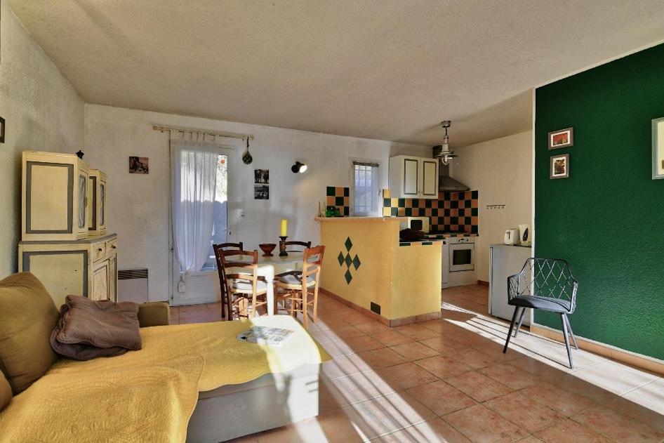 L'Oustaou Du Luberon Et Spa Villelaure Eksteriør bilde
