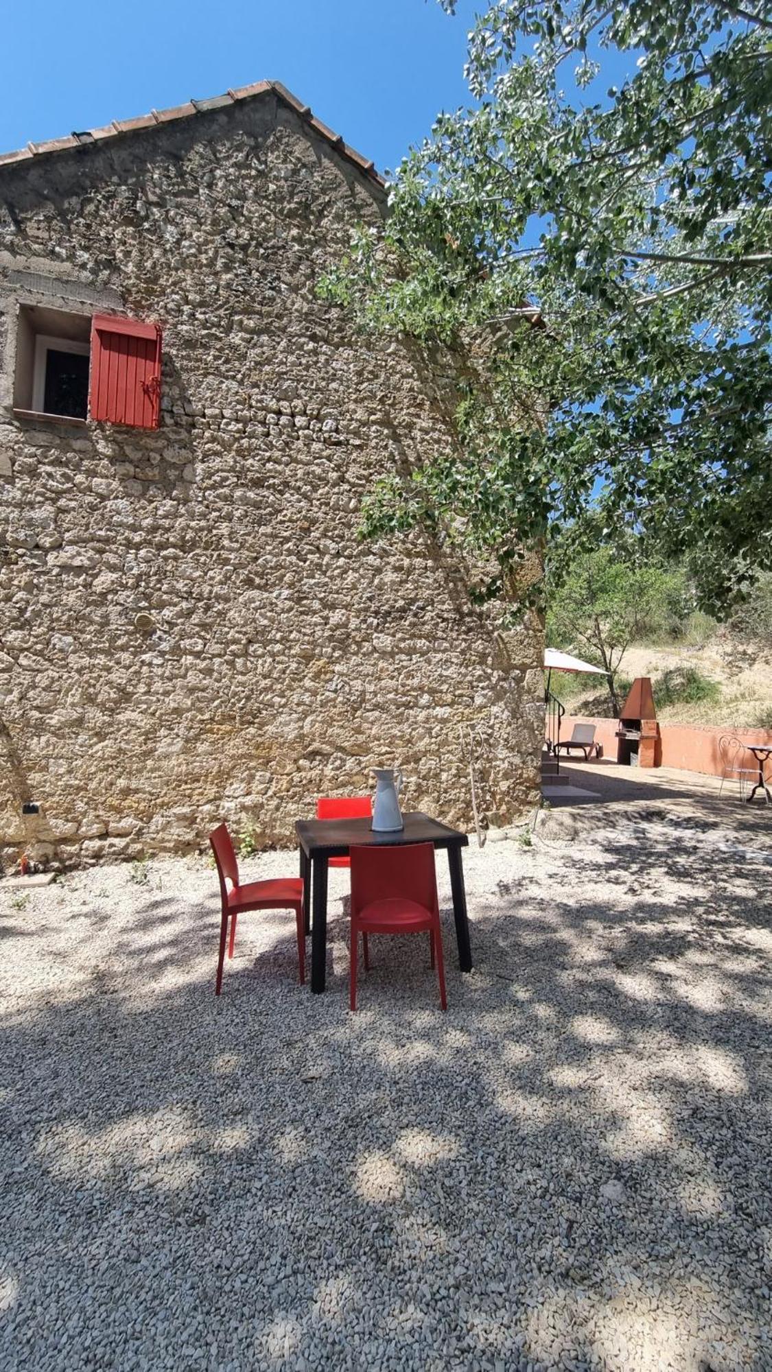 L'Oustaou Du Luberon Et Spa Villelaure Eksteriør bilde