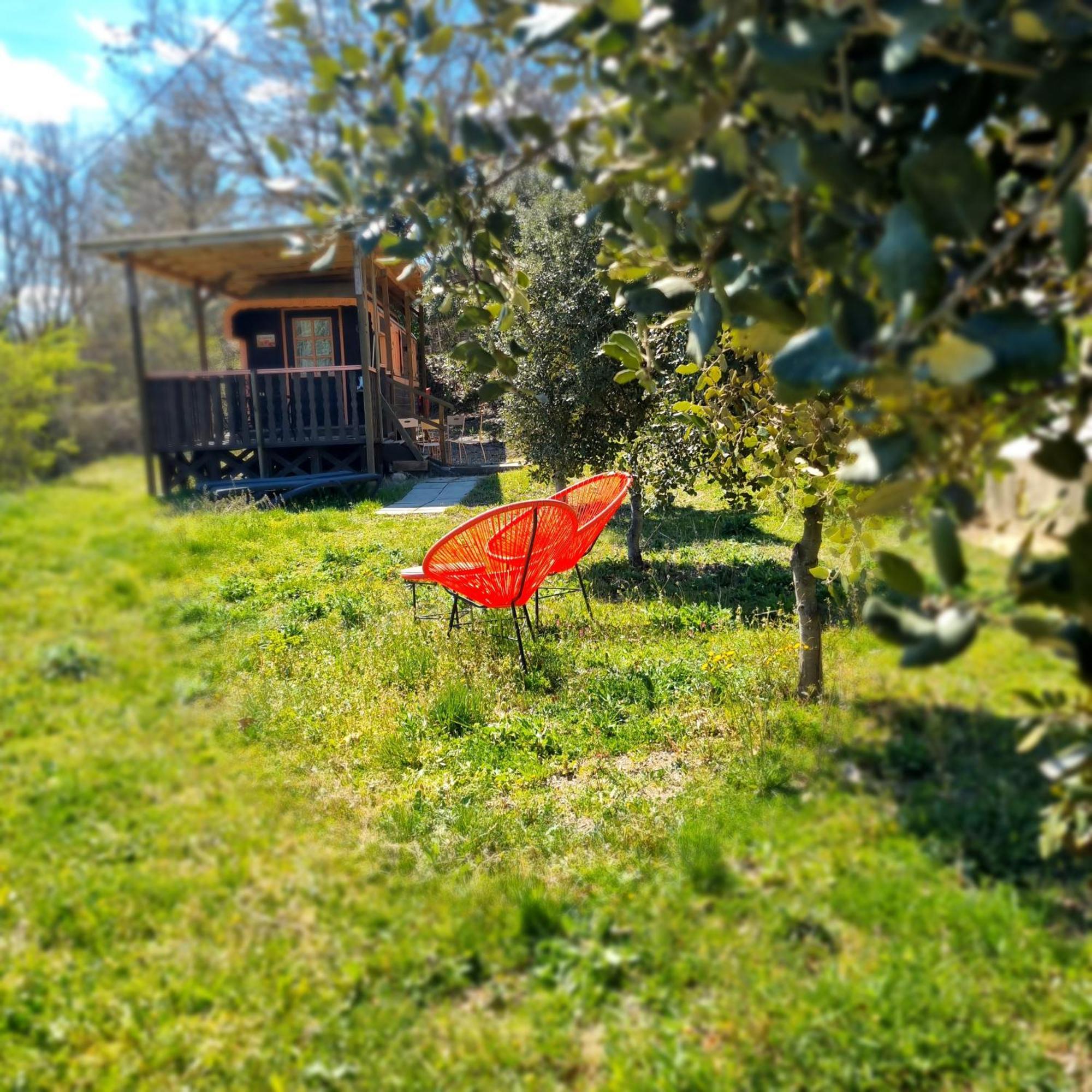 L'Oustaou Du Luberon Et Spa Villelaure Eksteriør bilde