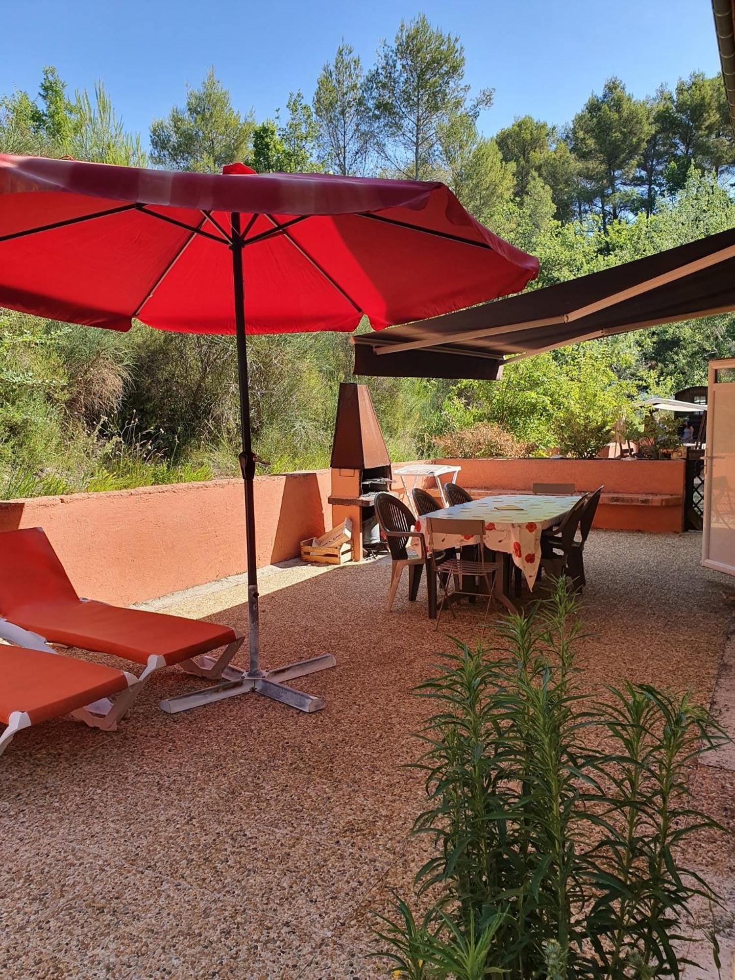 L'Oustaou Du Luberon Et Spa Villelaure Eksteriør bilde
