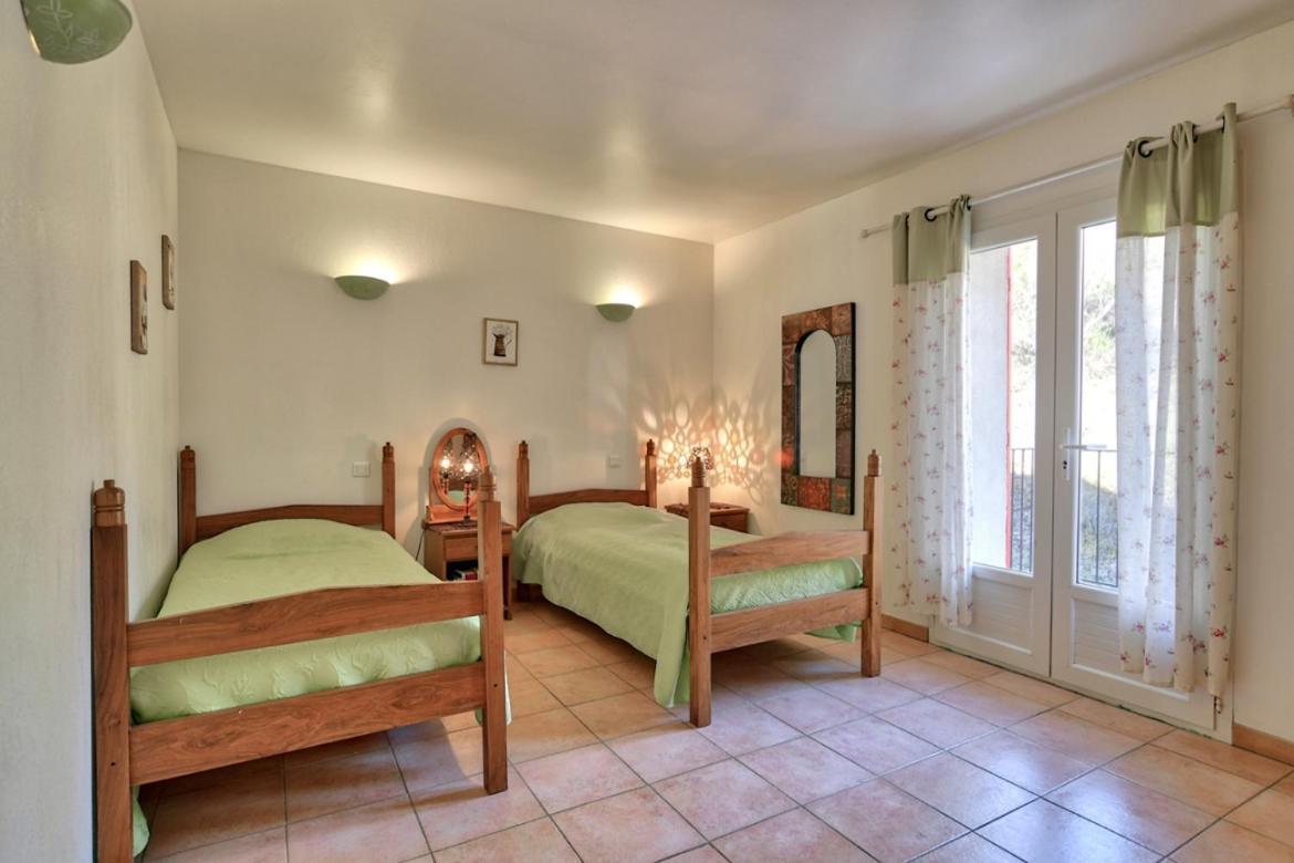 L'Oustaou Du Luberon Et Spa Villelaure Eksteriør bilde